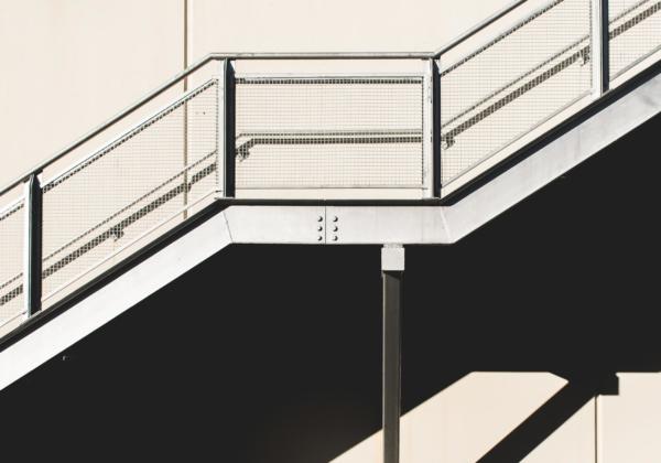 Metal-staircase-banner-1920x1080